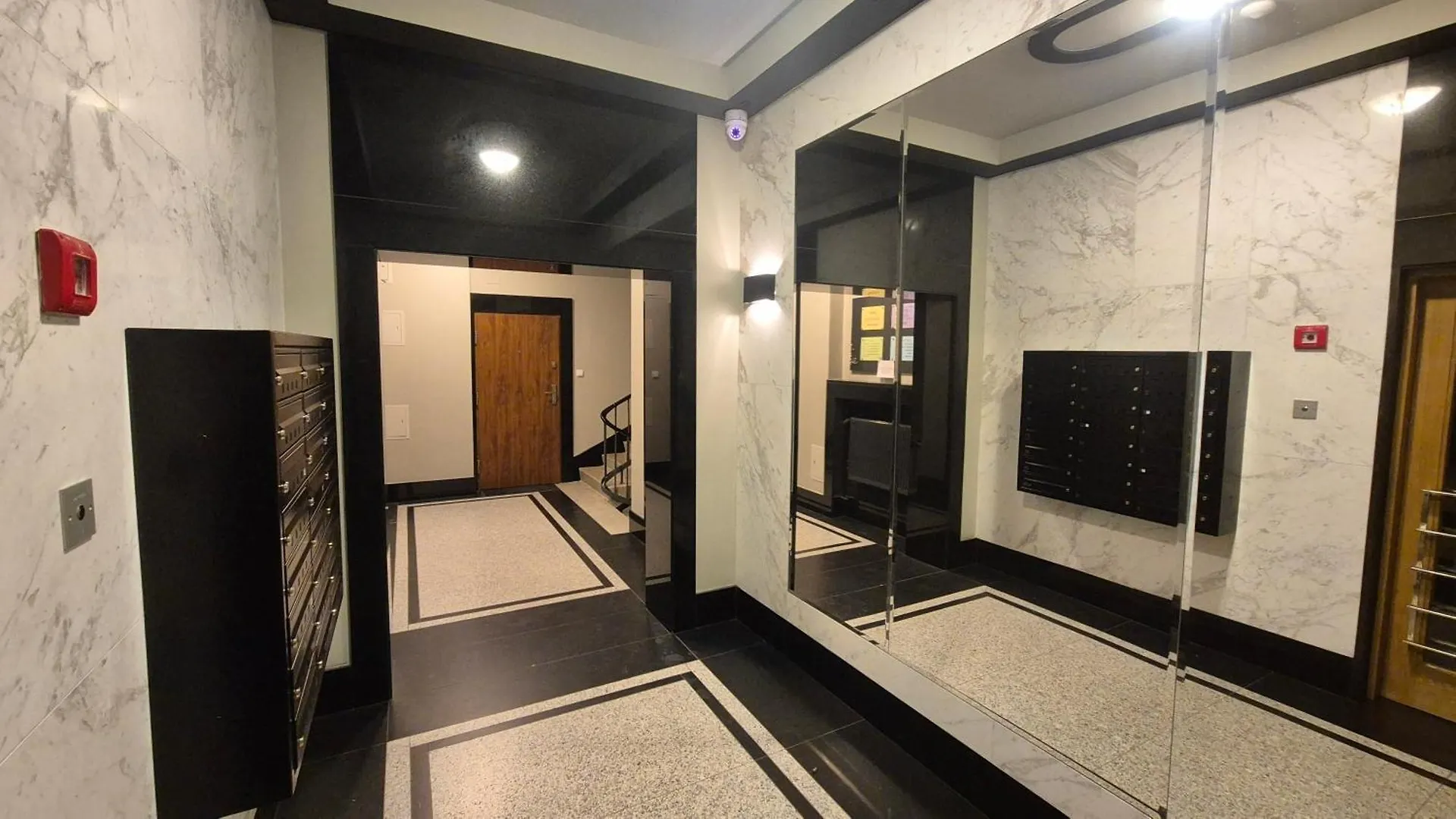 Appartamento Apt Ligocka Premium - Apartamenty Wypoczynkowe Varsavia Polonia