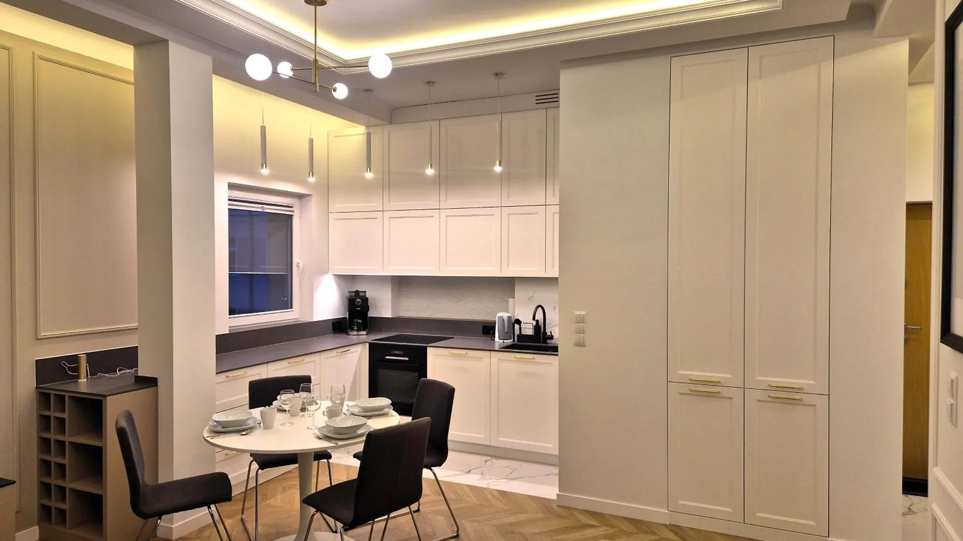 Apt Ligocka Premium - Apartamenty Wypoczynkowe Varsavia